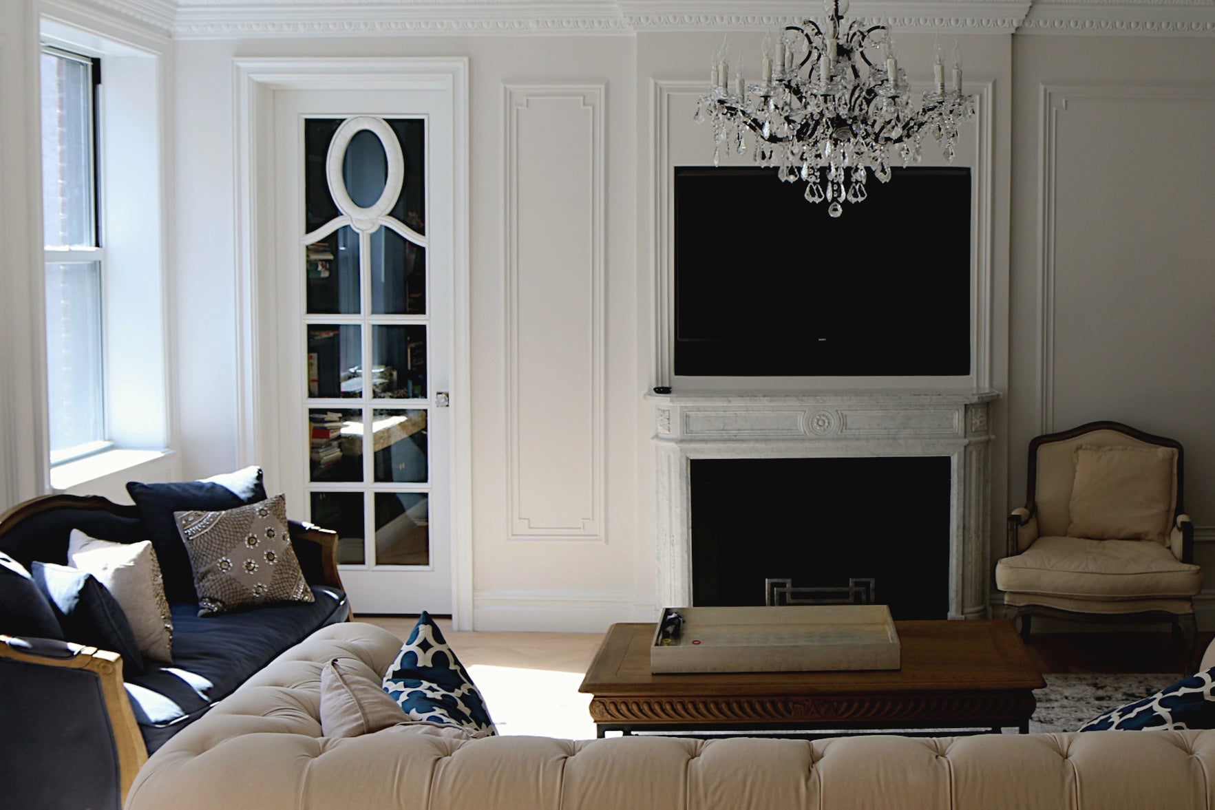 Classic traditional hand-carved marble fireplace mantel surround